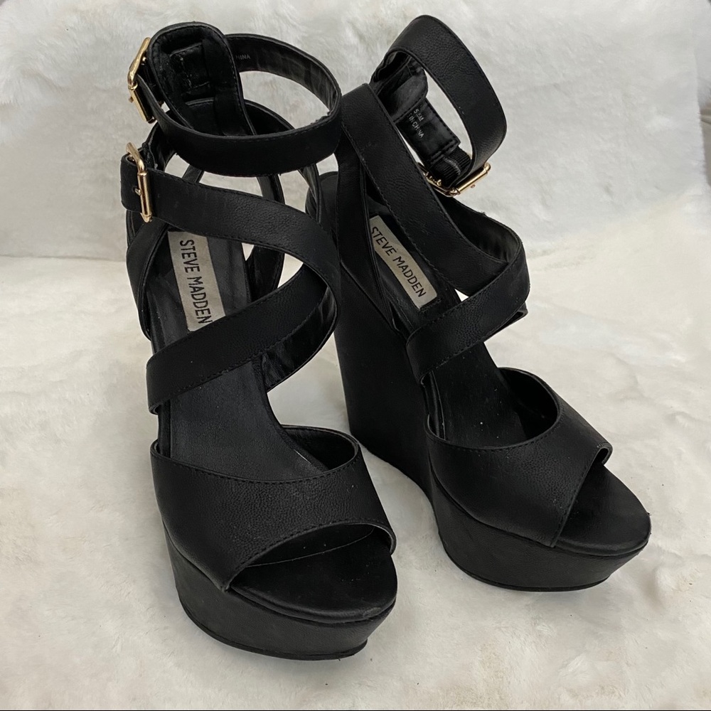 Steve Madden wedges